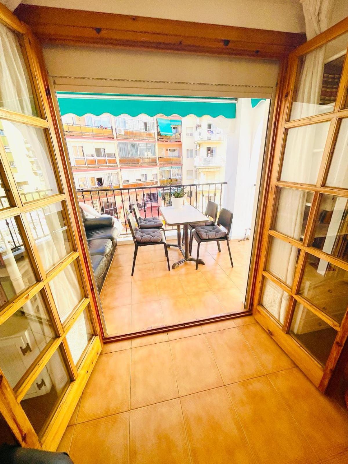 Apartamento Centro Torremolinos Con Solarium Exterior foto